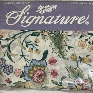 Signature Purple Twin Sheet Set